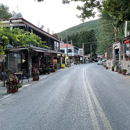 Πανσιόν το χάνι του κοκκίνη, πήλιο Χάνια