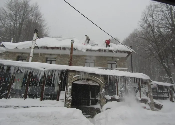 To Hani Tou Kokkini, Pelion Gasthuis 3*