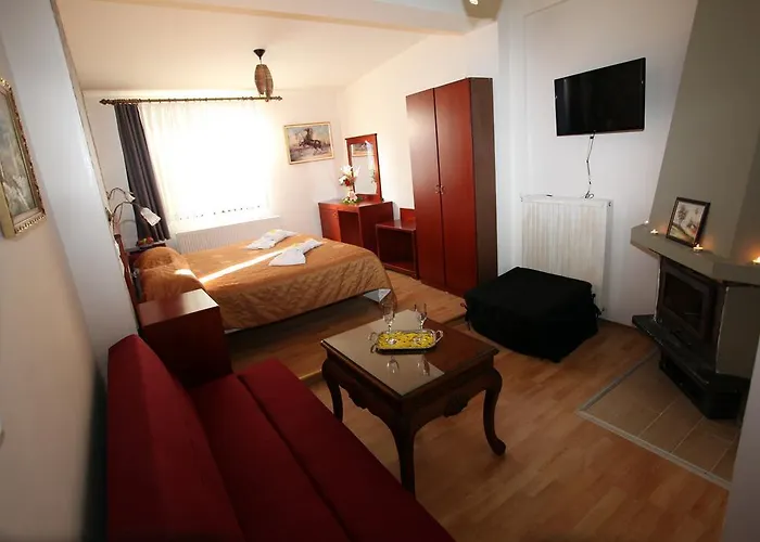 Gasthuis To Hani Tou Kokkini, Pelion 3*