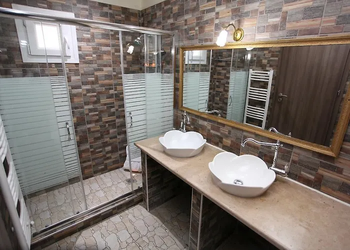 To Hani Tou Kokkini, Pelion 3* Chania (Thessaly)