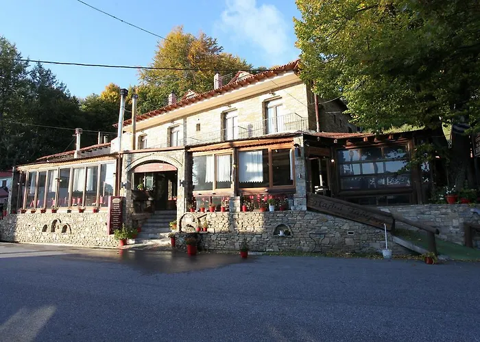 To Hani Tou Kokkini, Pelion